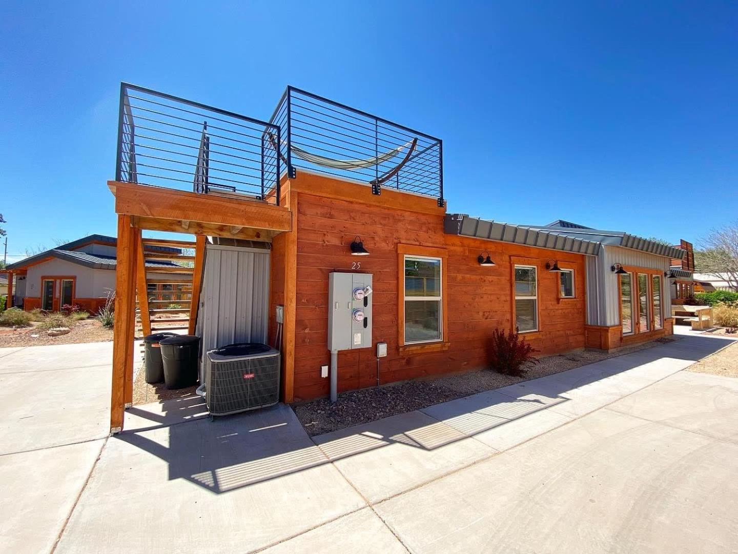 Timber & Tin G 2Bed 2Bath W Pool & Rooftop Deck كاناب المظهر الخارجي الصورة