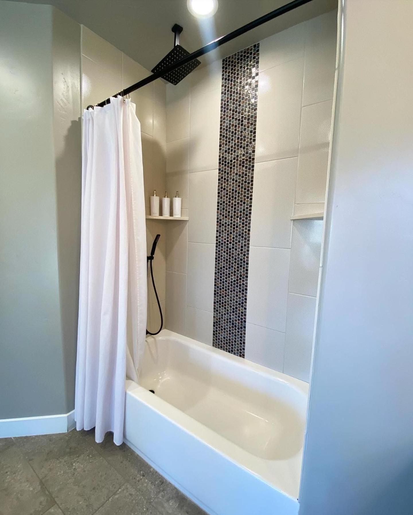 Timber & Tin G 2Bed 2Bath W Pool & Rooftop Deck كاناب المظهر الخارجي الصورة